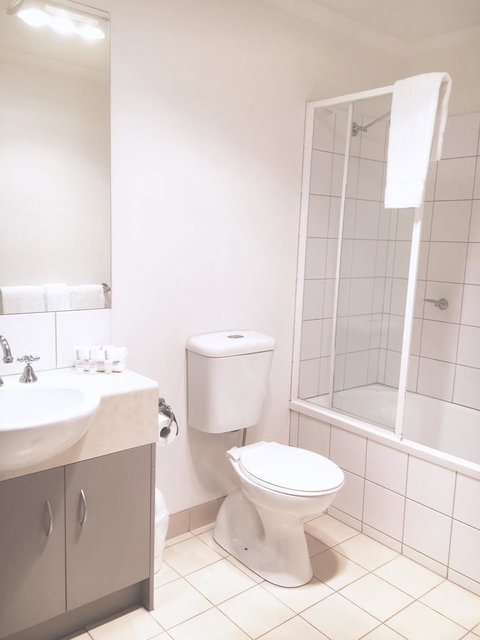 Quest Warrnambool - Schoolies Week Accommodation 12