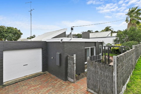 Mysa Anglesea Sleeps 7 WiFi SmartTV Cafes Shops - Schoolies Week Accommodation 14