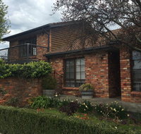 Bricks and Roses - Schoolies Week Accommodation