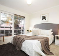 The Gallery Hours - Schoolies Week Accommodation