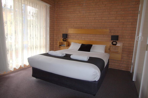 Blue Whale Motor Inn & Apartments - Schoolies Week Accommodation 23