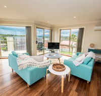 The Pitch - Schoolies Week Accommodation