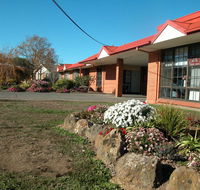 Ambassador Motor Inn - Schoolies Week Accommodation
