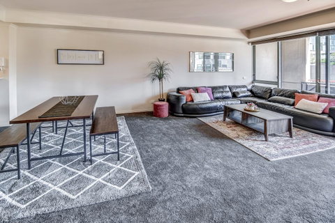 Southbank Tower Apartments - Schoolies Week Accommodation 8