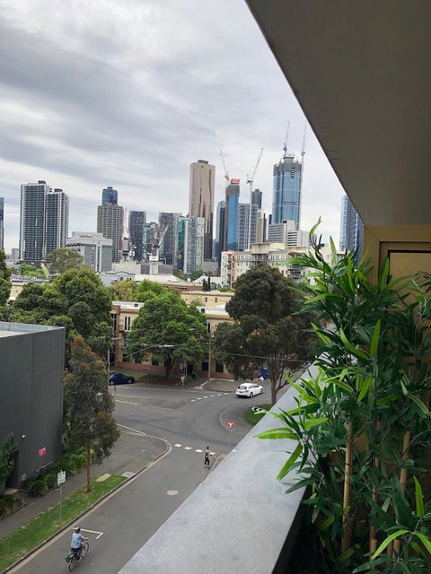 Fantastic Southbank Apartment - Schoolies Week Accommodation 6