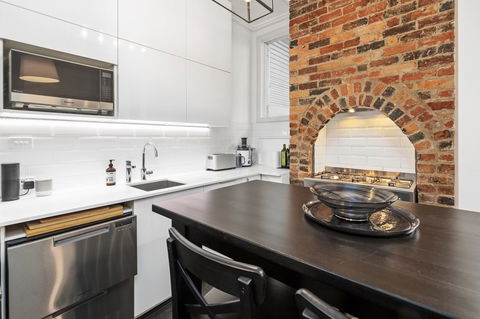 Work Sleep Live Melbourne - Schoolies Week Accommodation 15