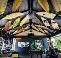 Backpackers at 1770 - Schoolies Week Accommodation