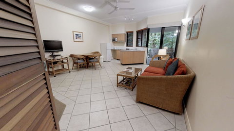 Silkari The Pavilions - Schoolies Week Accommodation 10