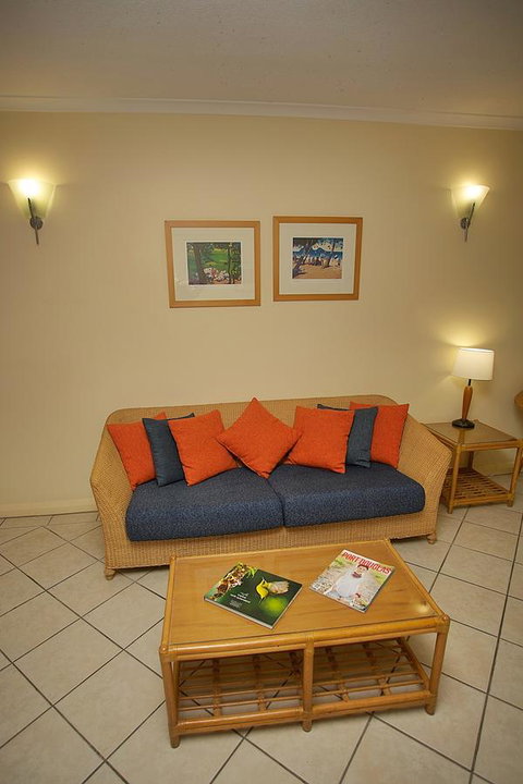 Silkari The Pavilions - Schoolies Week Accommodation 23