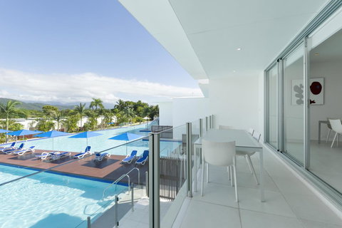 Pool Resort Port Douglas - Schoolies Week Accommodation 26