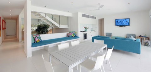 Pool Resort Port Douglas - Schoolies Week Accommodation 6