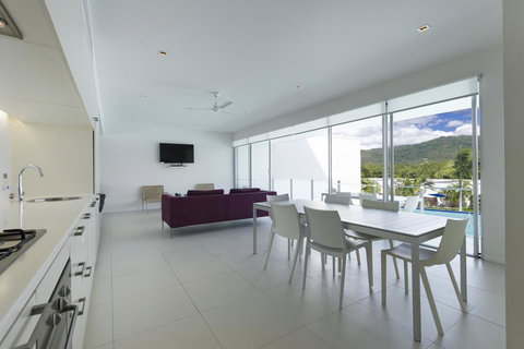 Pool Resort Port Douglas - Schoolies Week Accommodation 20