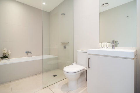 Pool Resort Port Douglas - Schoolies Week Accommodation 29