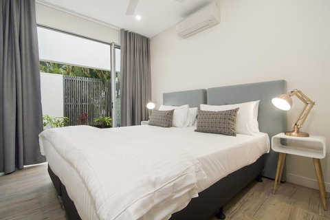 Pool Resort Port Douglas - Schoolies Week Accommodation 42