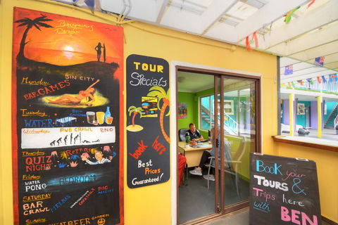 Backpackers In Paradise 18-35 Hostel - Schoolies Week Accommodation 6