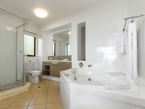 Shorelines - Schoolies Week Accommodation 40