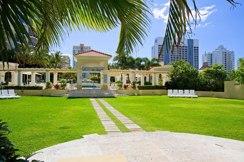 Mantra Towers Of Chevron - Schoolies Week Accommodation 7