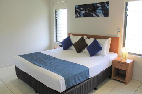 Sea Point On Trinity Beach - Schoolies Week Accommodation 12