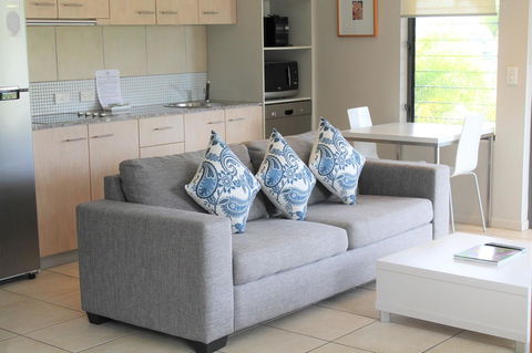 Sea Point On Trinity Beach - Schoolies Week Accommodation 18