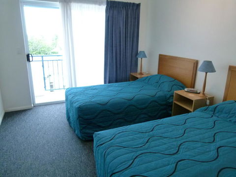 Madison Ocean Breeze Apartments - Schoolies Week Accommodation 30