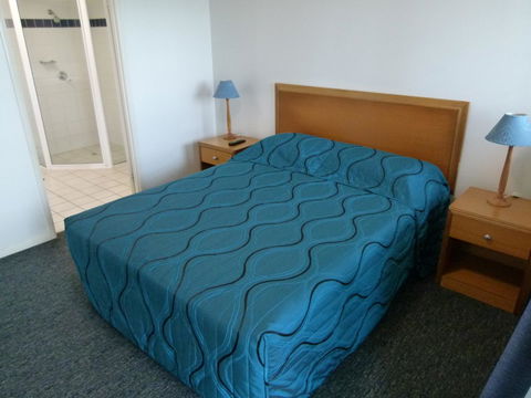Madison Ocean Breeze Apartments - Schoolies Week Accommodation 31