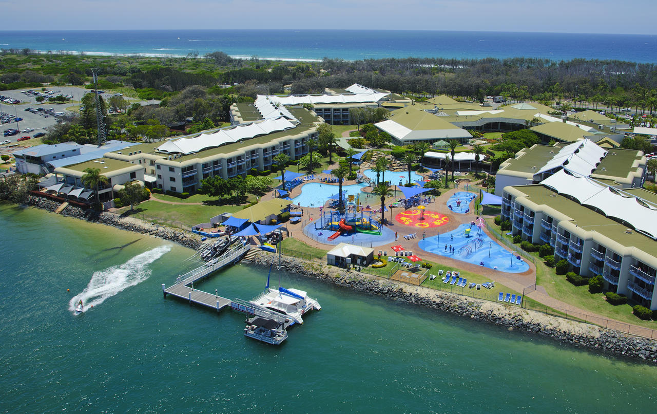 Main Beach QLD Schoolies Week Accommodation
