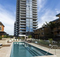 Boardwalk Burleigh Beach - Official - Schoolies Week Accommodation