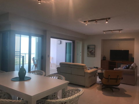Proximity Waterfront Apartments - Schoolies Week Accommodation 6