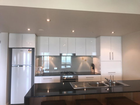 Proximity Waterfront Apartments - Schoolies Week Accommodation 7