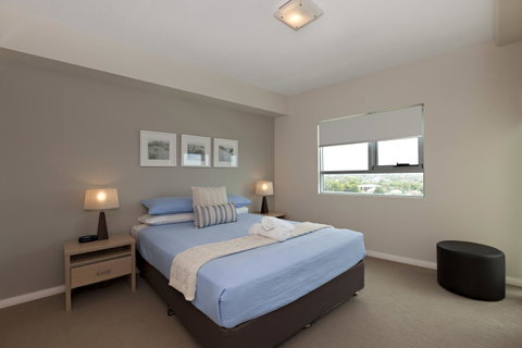 Proximity Waterfront Apartments - Schoolies Week Accommodation 29