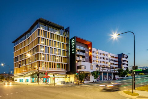 Quest Springfield Central - Schoolies Week Accommodation 9