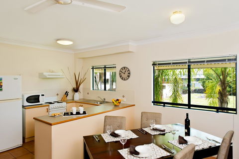 Park Regis Anchorage - Schoolies Week Accommodation 21
