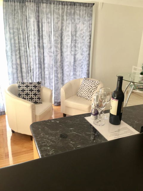 Bella By The Beach - Schoolies Week Accommodation 10