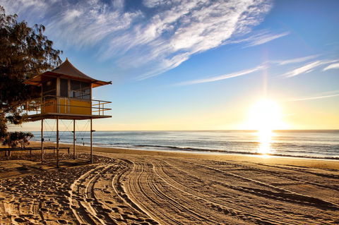 Seacrest Beachfront Apartments Surfers Paradise - Schoolies Week Accommodation 25