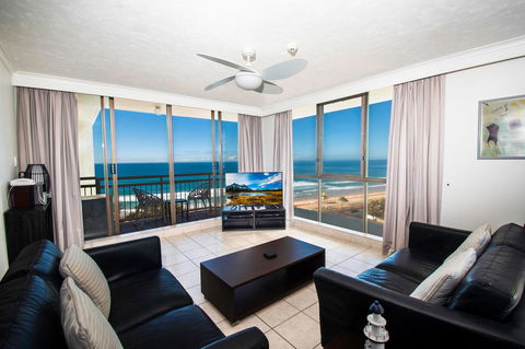 Seacrest Beachfront Apartments Surfers Paradise - Schoolies Week Accommodation 24