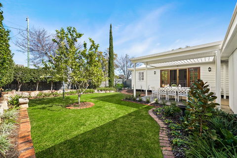 Frangipani House - Schoolies Week Accommodation 32