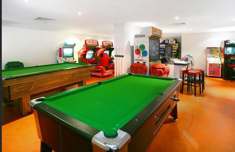 The Towers Of Chevron Renaissance - Holidays Gold Coast - Schoolies Week Accommodation 24