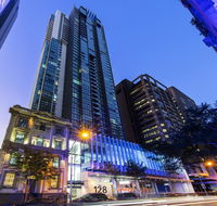 Oaks Charlotte Towers - Schoolies Week Accommodation
