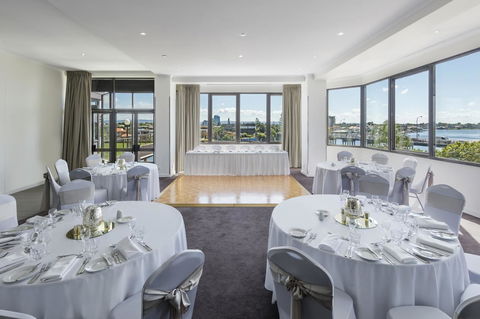 Vibe Hotel Gold Coast - Schoolies Week Accommodation 42