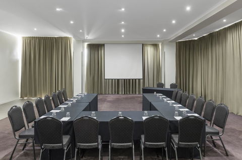 Vibe Hotel Gold Coast - Schoolies Week Accommodation 30