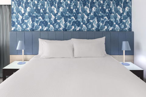 Vibe Hotel Gold Coast - Schoolies Week Accommodation 19