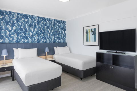 Vibe Hotel Gold Coast - Schoolies Week Accommodation 9