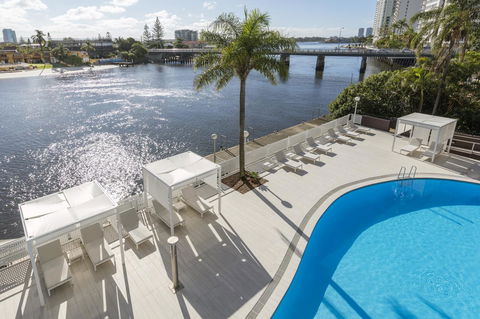 Vibe Hotel Gold Coast - Schoolies Week Accommodation 3