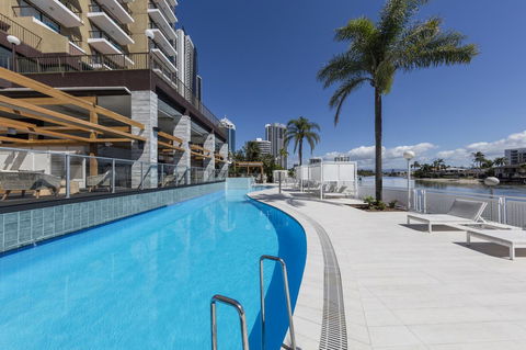 Vibe Hotel Gold Coast - Schoolies Week Accommodation 1