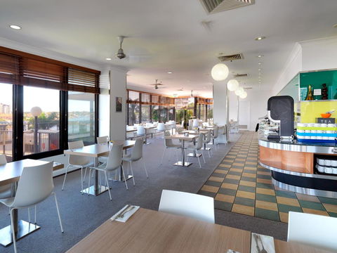 Vibe Hotel Gold Coast - Schoolies Week Accommodation 33