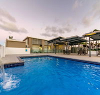 Echelon Apartments Yeppoon - Schoolies Week Accommodation