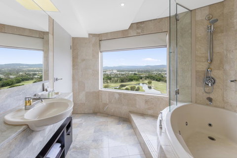 RACV Royal Pines Resort Gold Coast - Schoolies Week Accommodation 3