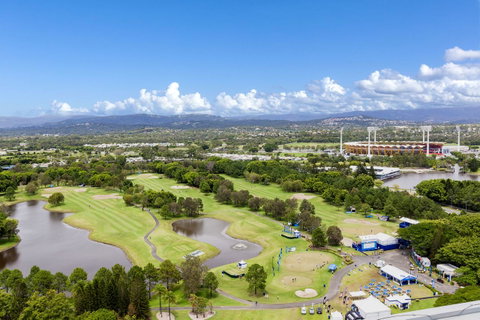 RACV Royal Pines Resort Gold Coast - Schoolies Week Accommodation 15
