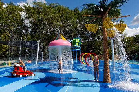 RACV Royal Pines Resort Gold Coast - Schoolies Week Accommodation 13