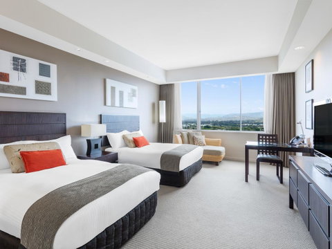 RACV Royal Pines Resort Gold Coast - Schoolies Week Accommodation 18